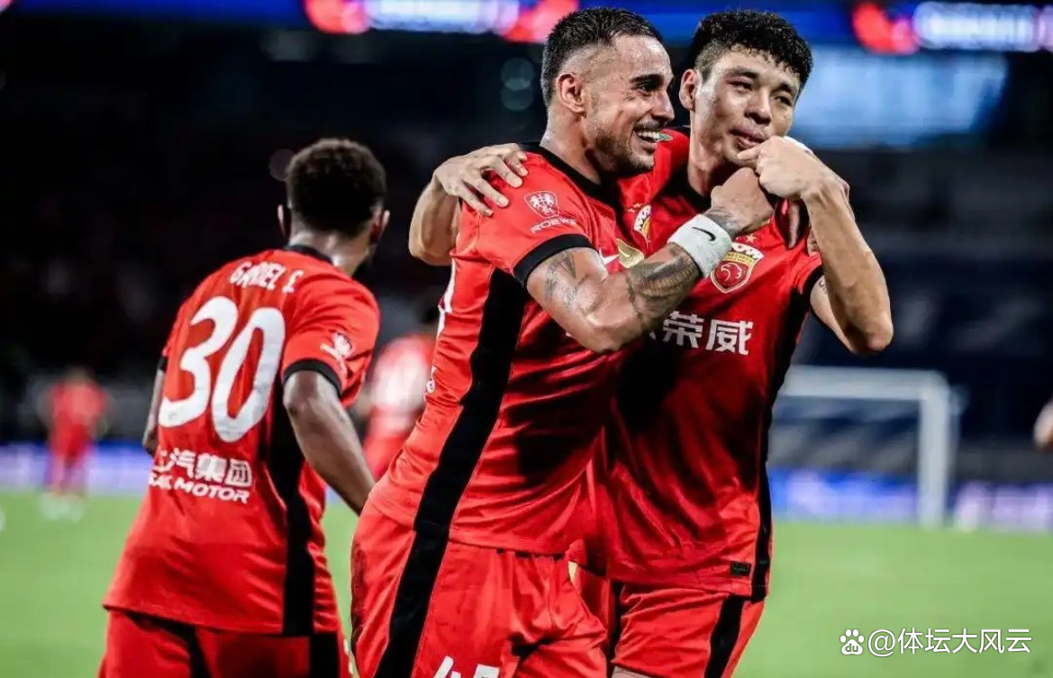 包含赛地聚焦——中超加时末段热度飙升;达拉斯独行侠豪取连胜;信心回归;训练强度明显提升的词条-竞博入口