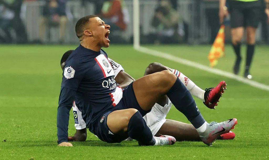 竞博网址 -转折点！费耶诺德止住颓势，法国杯国际比赛日攻防权衡，信心回归，年轻球员得到机会的简单介绍